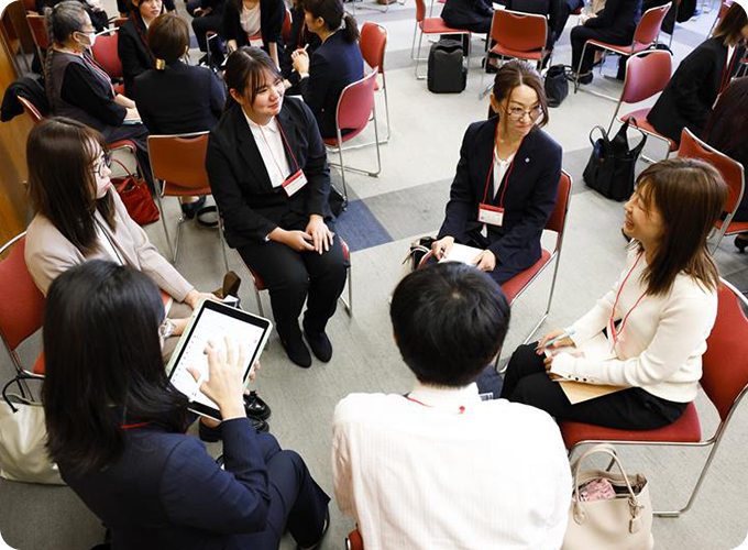 チームで成果を。地域でチームを。