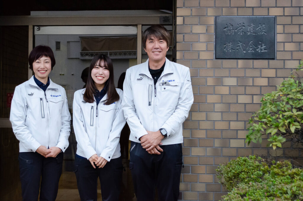 建設ディレクターは現場と会社をつなぐ要